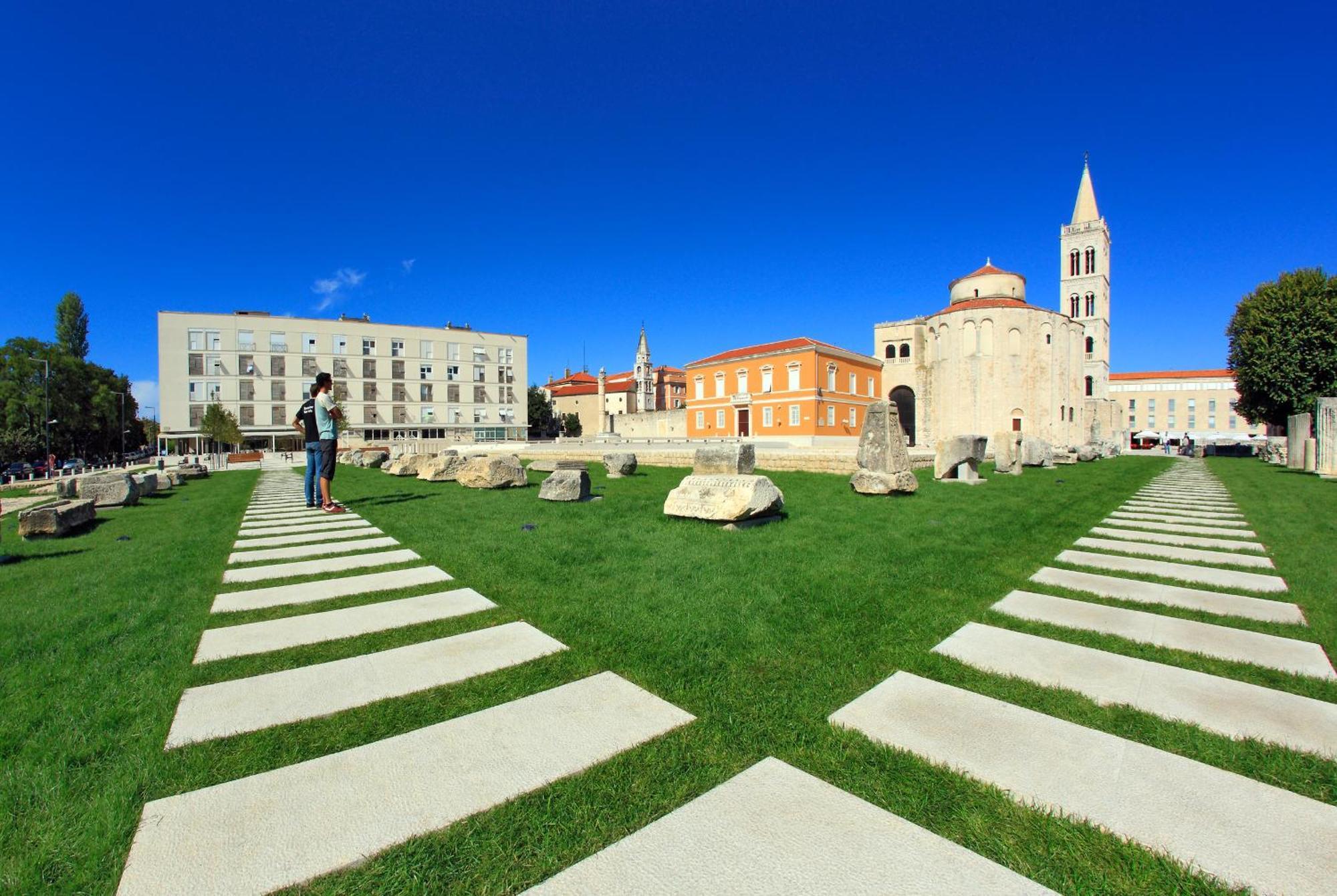 Apartments Maruna Self Check-In Zadar Exteriör bild