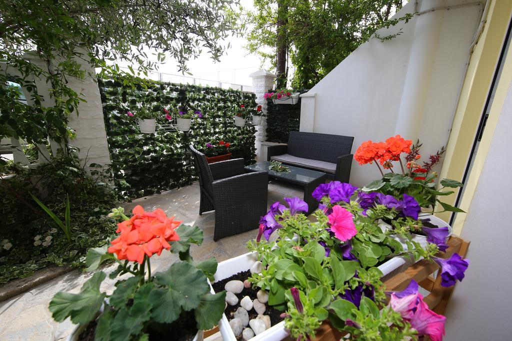 Apartments Maruna Self Check-In Zadar Exteriör bild